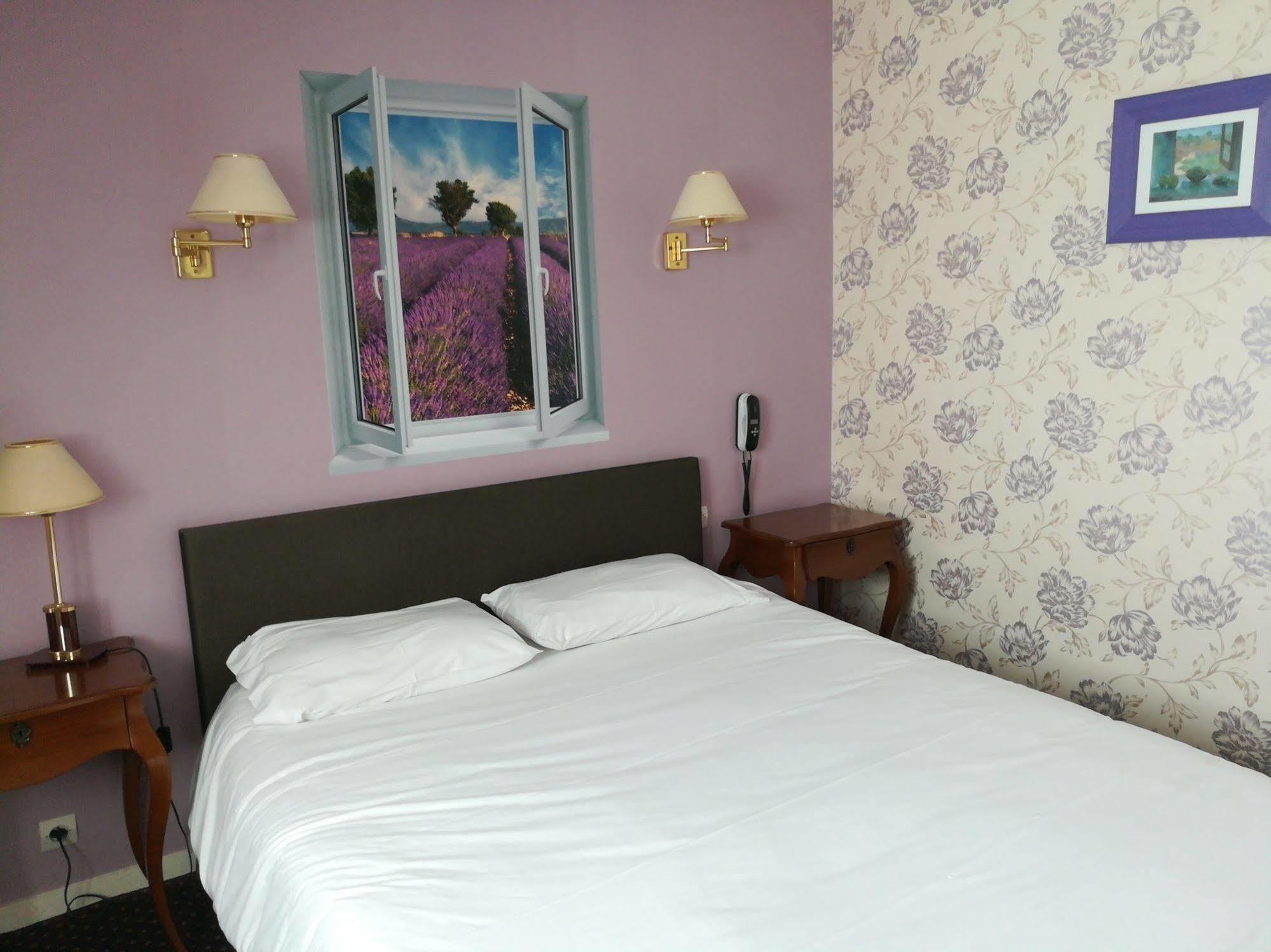 Contact Hotel Du Relais 图阿尔 外观 照片